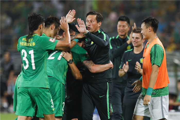 关于广州富力客场战平重庆当代力帆,取得宝贵积分的信息 关于广州富力客场战平重庆当代力帆,取得宝贵积分的信息