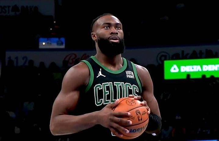 公牛主场大胜凯尔特人，复苏迹象明显