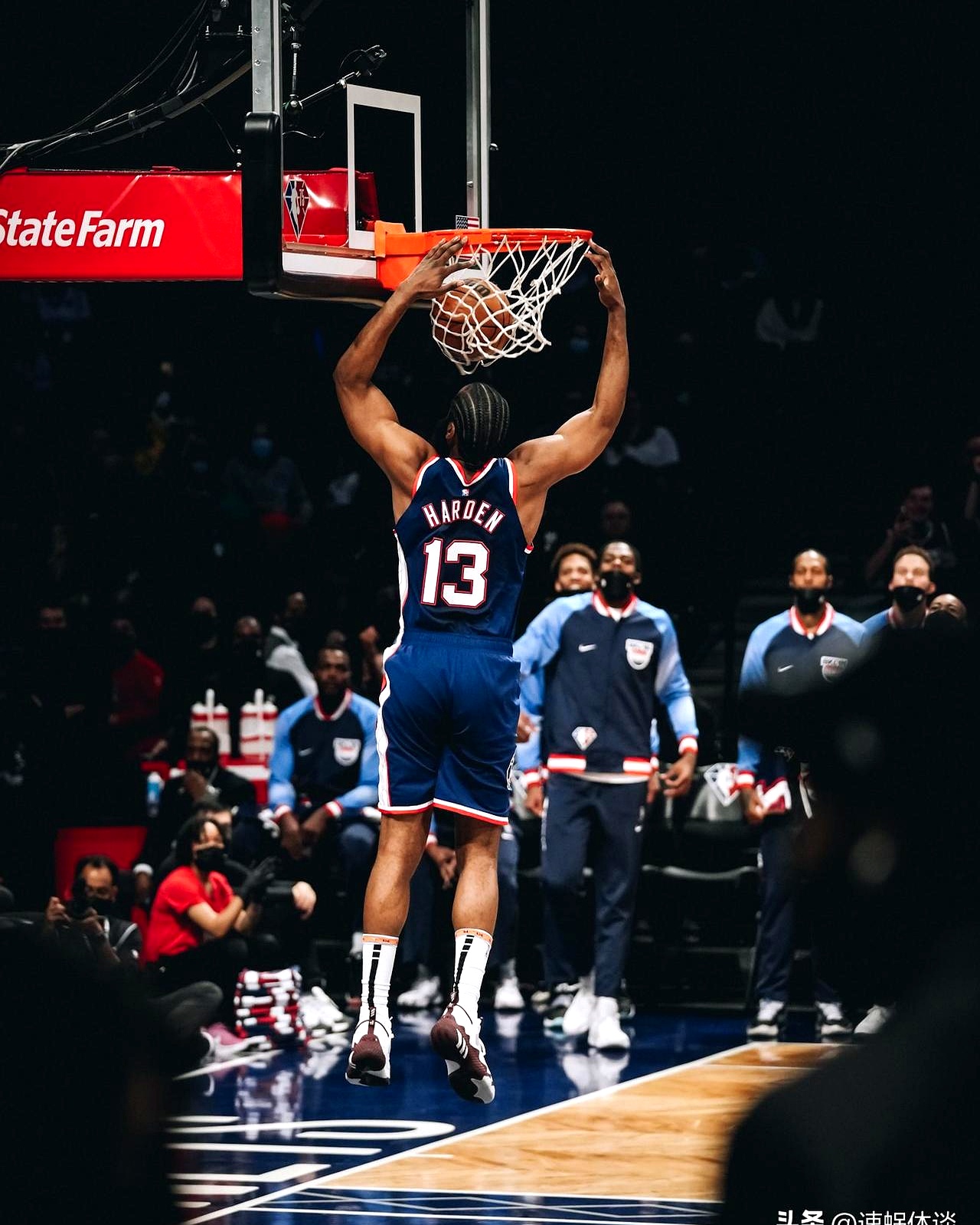 篮网客场大胜黄蜂，杜兰特再掀得分狂潮的简单介绍