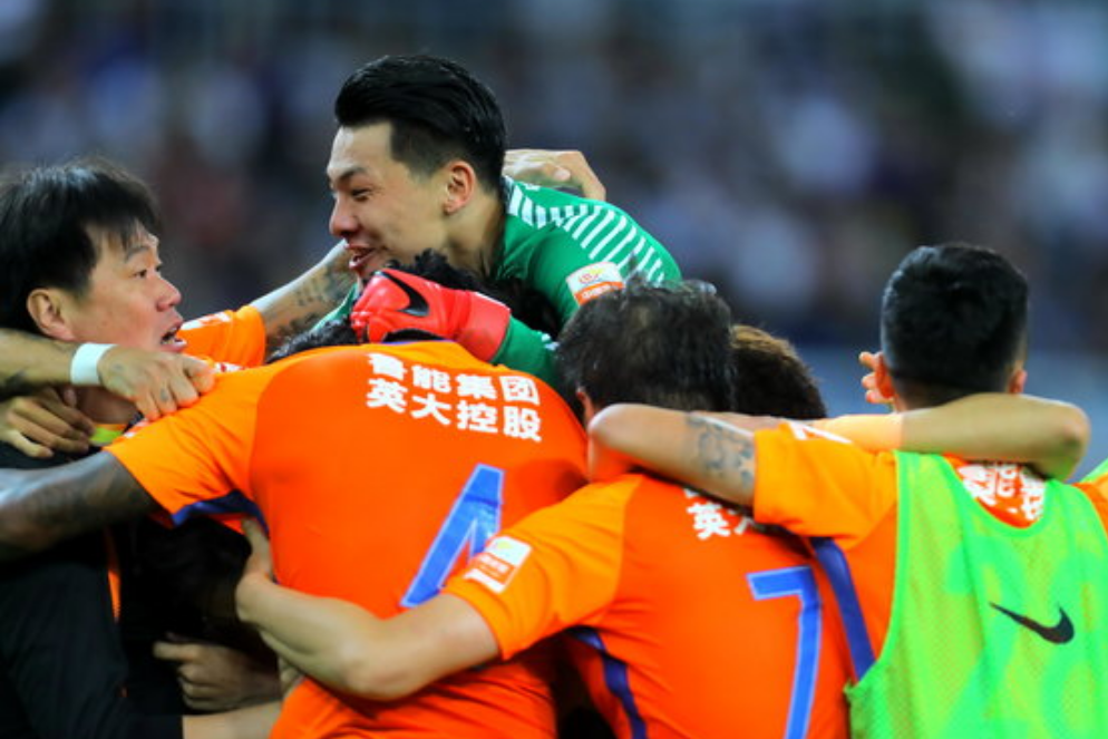 世俱杯直播-天津泰达迎战山东鲁能：谁将赢得胜利？