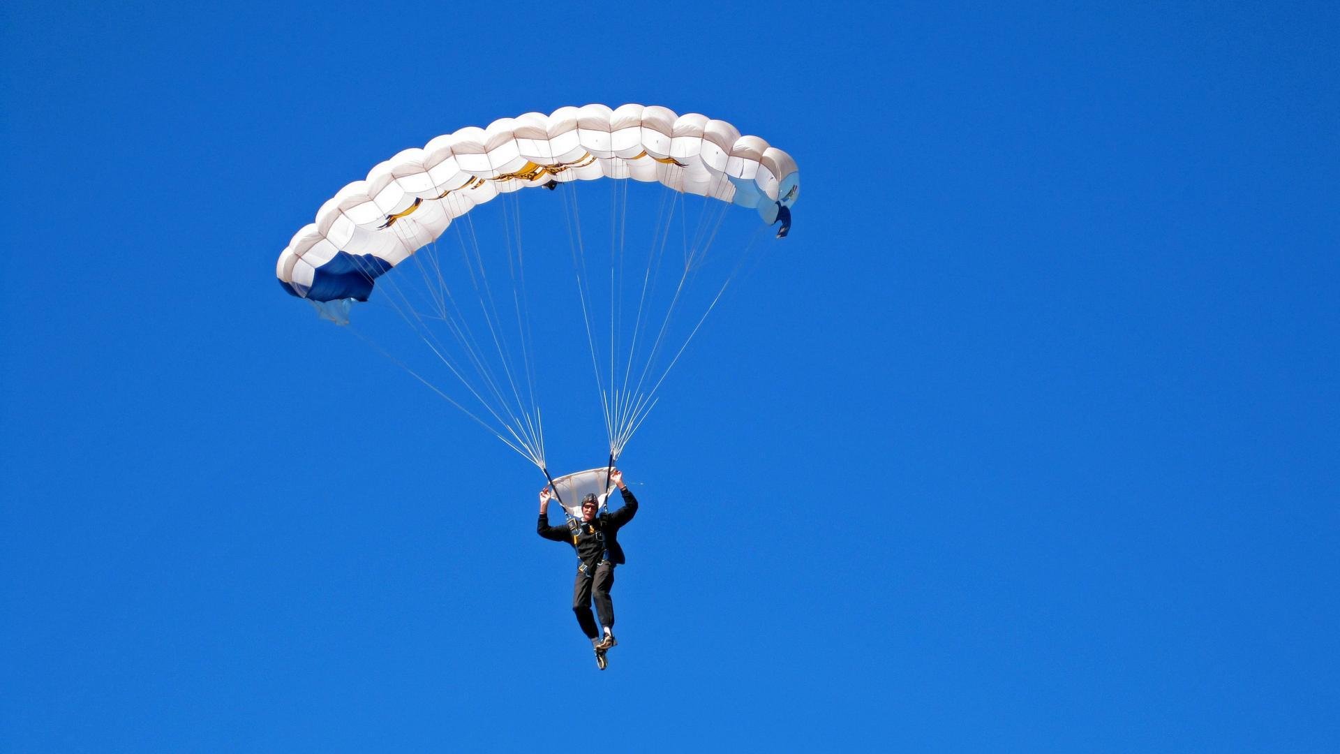 孤岛，当日本队的潮水淹没赛场