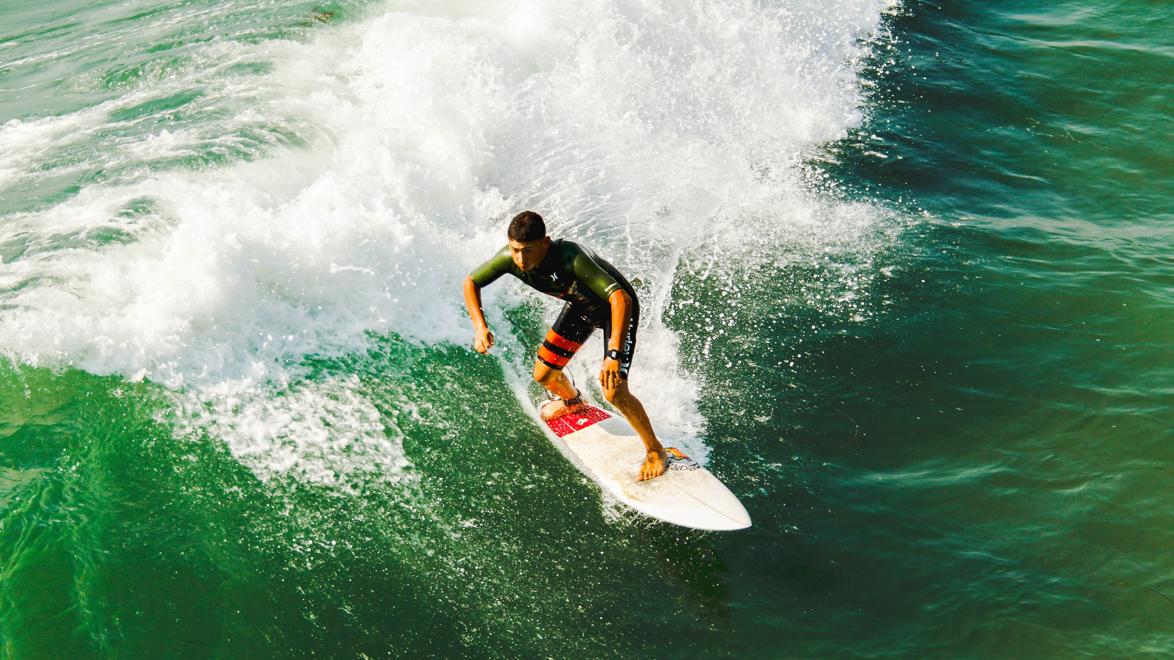 华沙的军刀，当马丁内利刺穿武士的阵线
